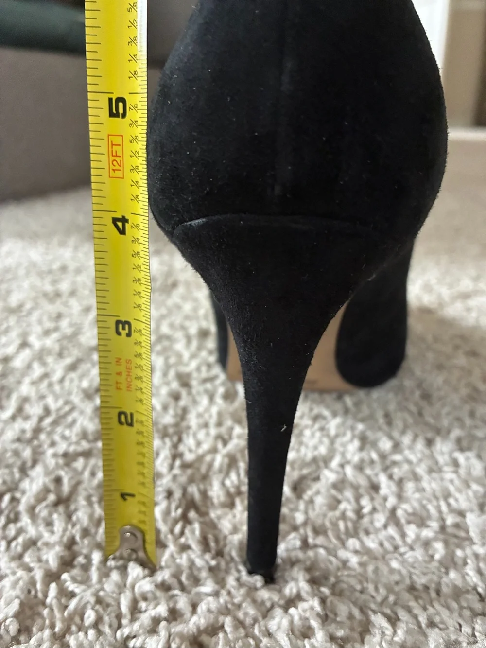 Jimmy Choo Black Pointed Toe Bow Pumps with Gold CC Emblem - Picture 12 of 12